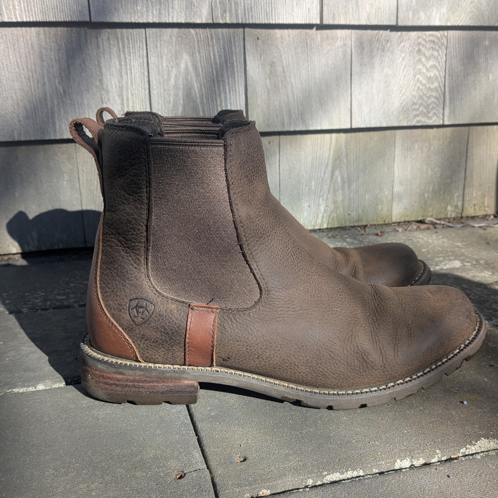 Ariat Women's Wexford Waterproof Chelsea Boots